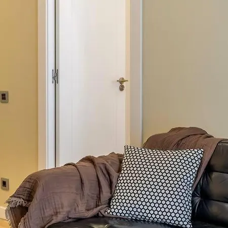 Canela Homes Sant Pau アパート バルセロナ
