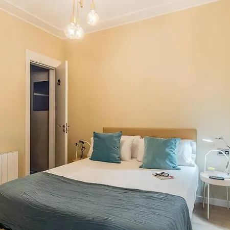 Canela Homes Sant Pau アパート バルセロナ
